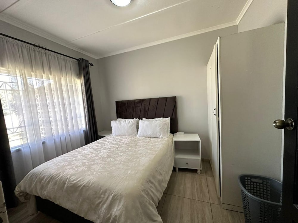 Casamaya Avondale, Harare