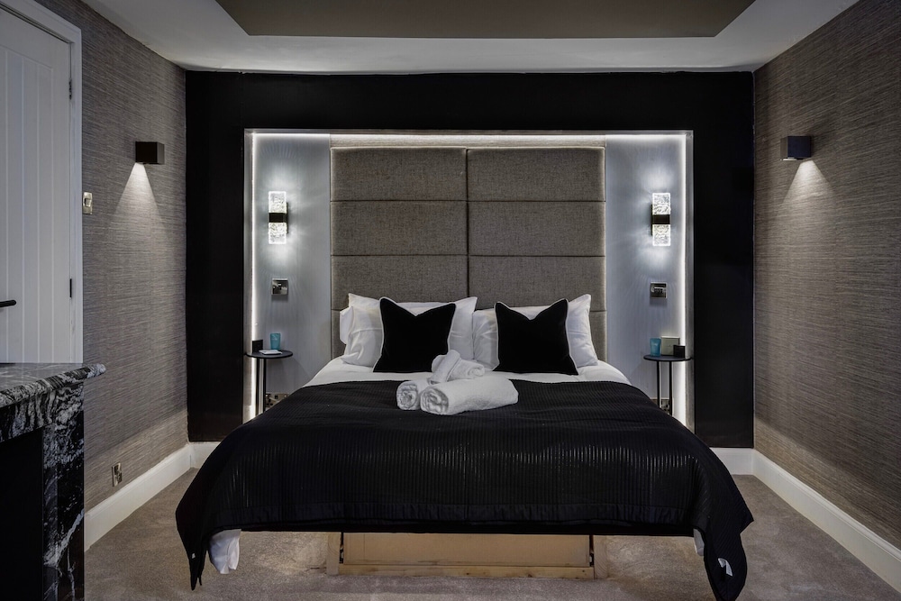 Stylish Edinburgh Apartment