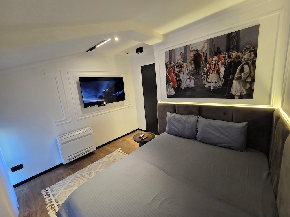 Apartments Lura