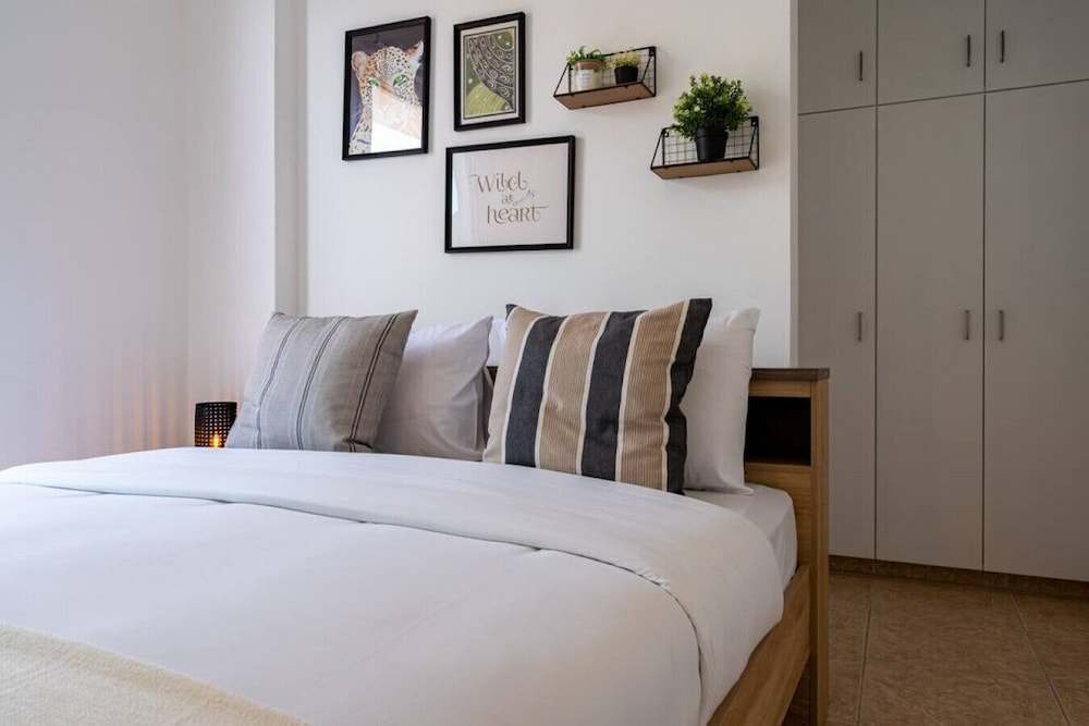 Chloris 3- Bedroom Apartment in Larnaca