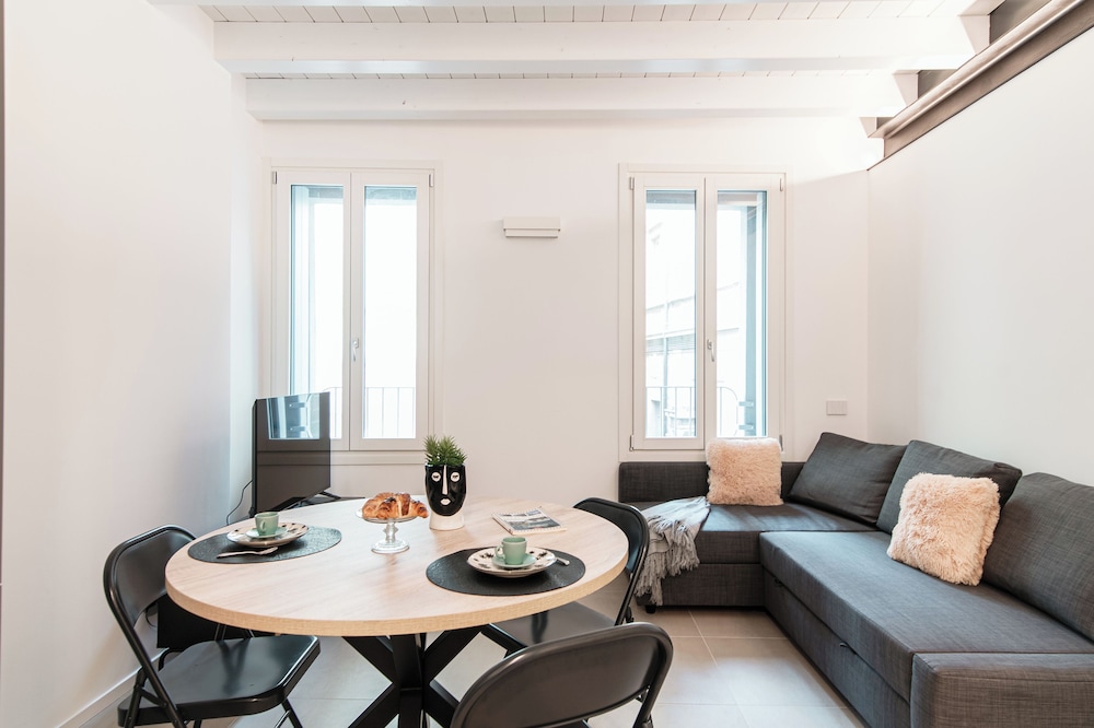 Suite JOIVY Lake 11