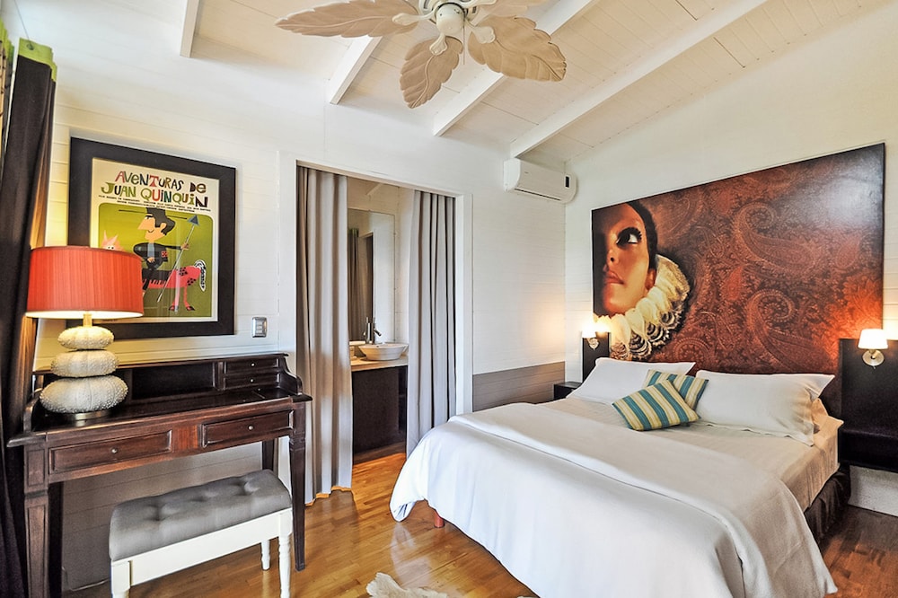 Villa Oceanis view 2