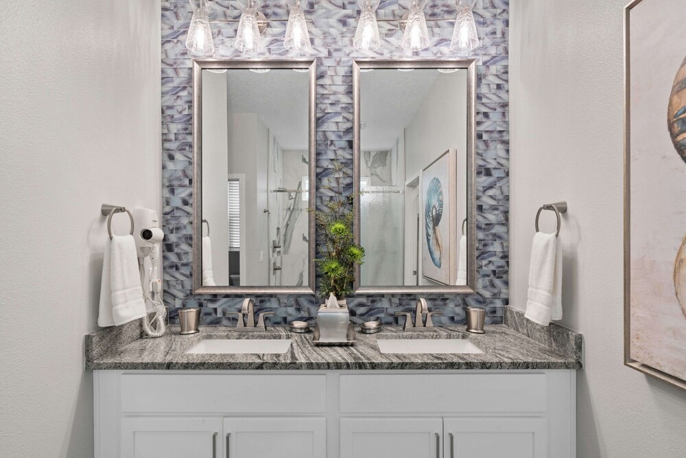 9127 Turquoise Wave Cove