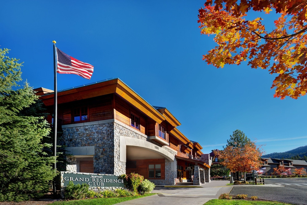Lake Tahoe Vacations - Marriott Grand Residence Club, Lake Tahoe - 1 to 3 bedrooms Pent - Property Image 16