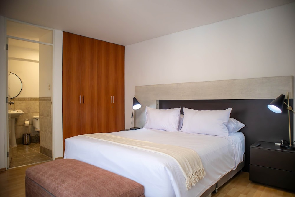 w Stunning 3BR in Miraflores