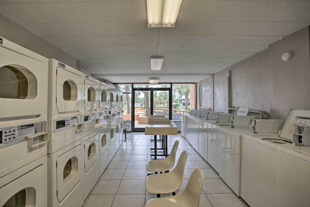 Sun, Sand & Sea Views: Myrtle Beach Condo