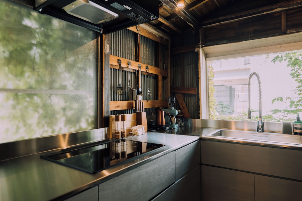 Ivy Place Harajuku Urban Steel Teahouse