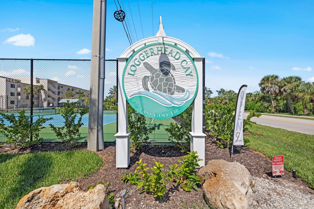 Loggerhead Cay 472 - Beach Front Pet-friendly