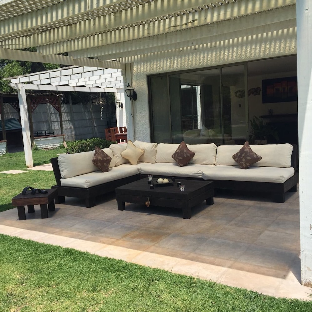 R&S House
