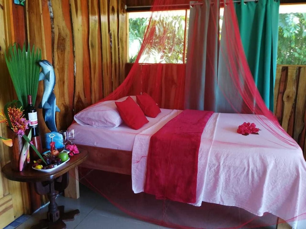 The Sunset Tucano Lodge