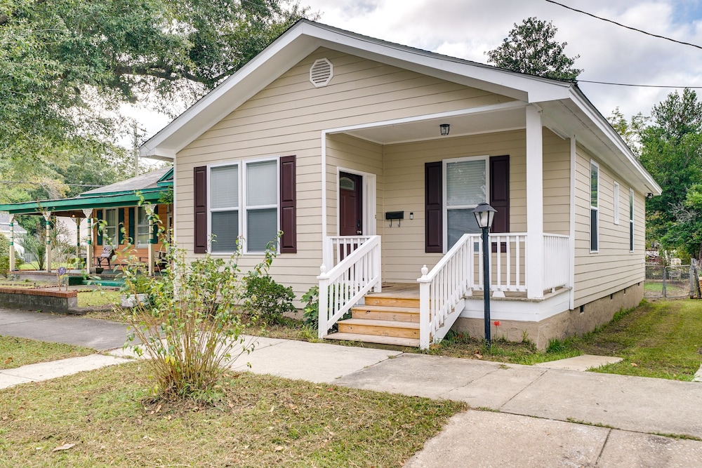 Downtown Wilmington Home: Walk to Cape Fear River! view 4