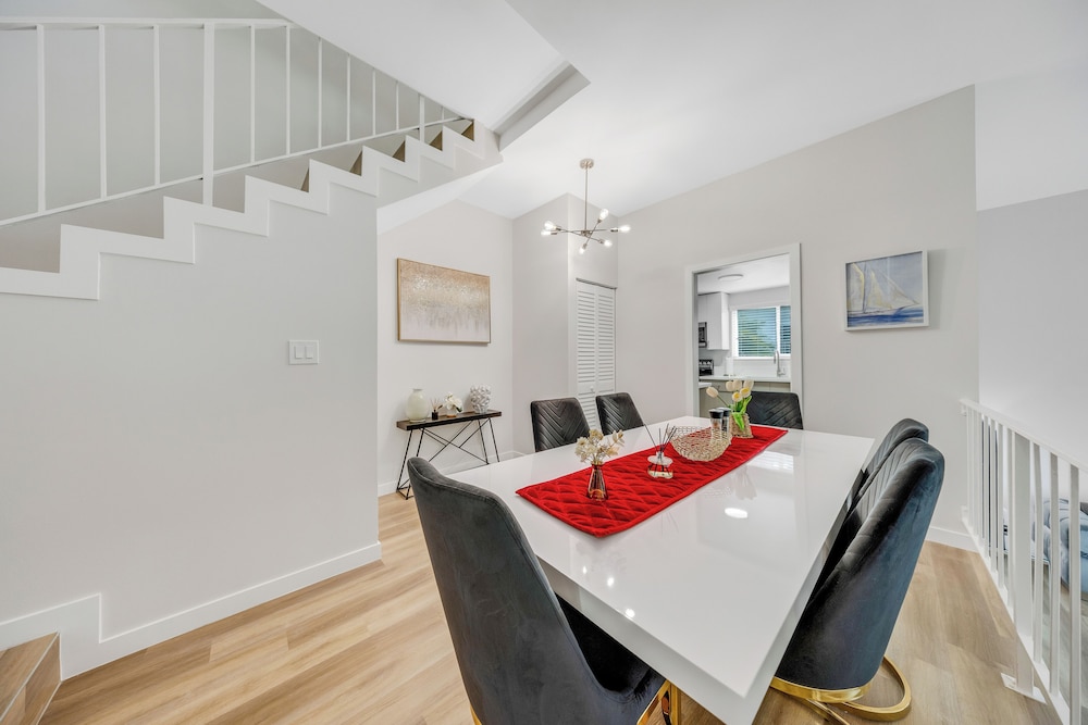 Oneluxstay 3BR near Redondo Beach