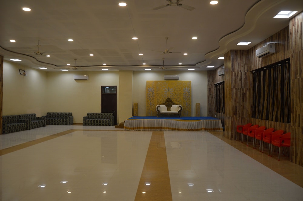 Hotel Meghmount