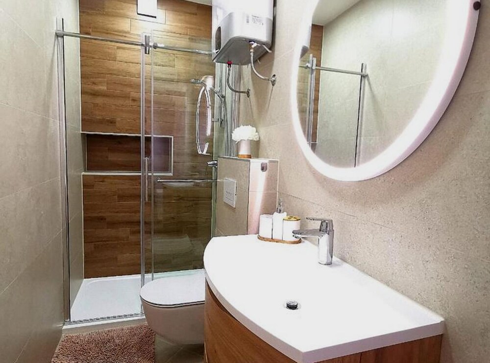 Luxury Apartment Okrug Gornji With Sea View and Pool