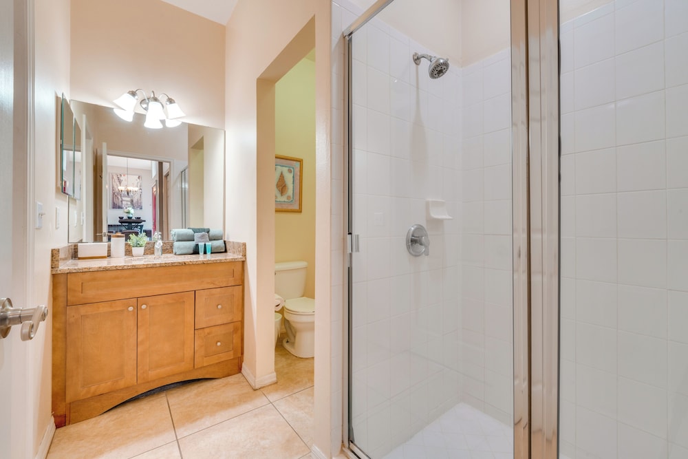 11 Mi to Disney: Home w/ Game Room & Heated Pool
