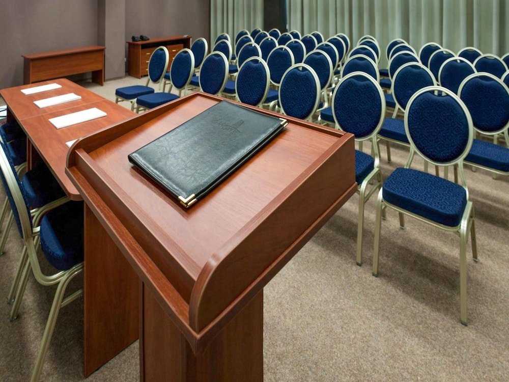 meeting & event spaces