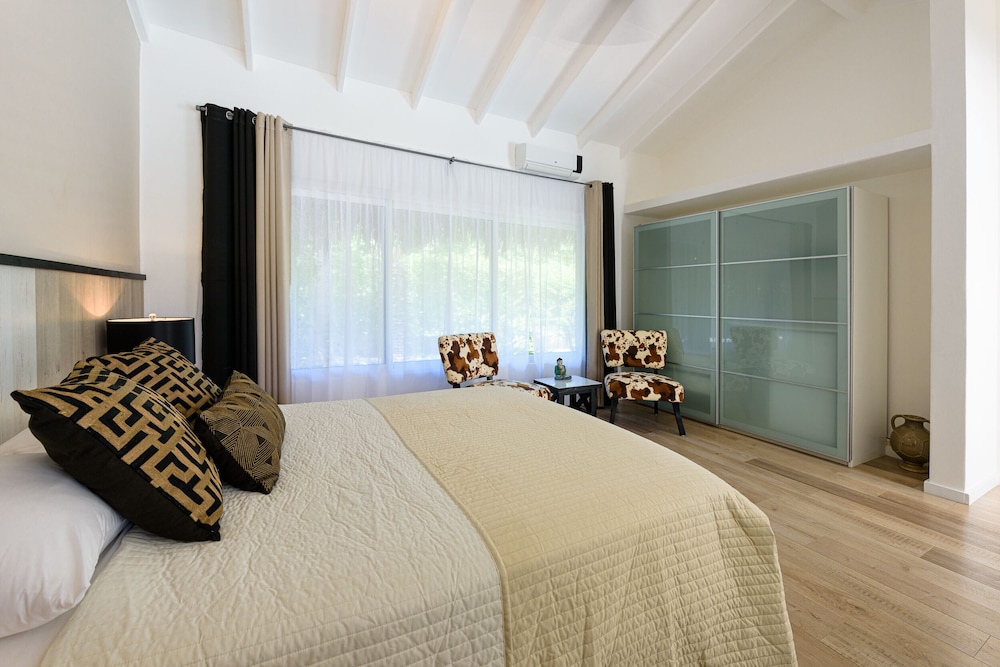 Adults Only Hacienda Terra Taina