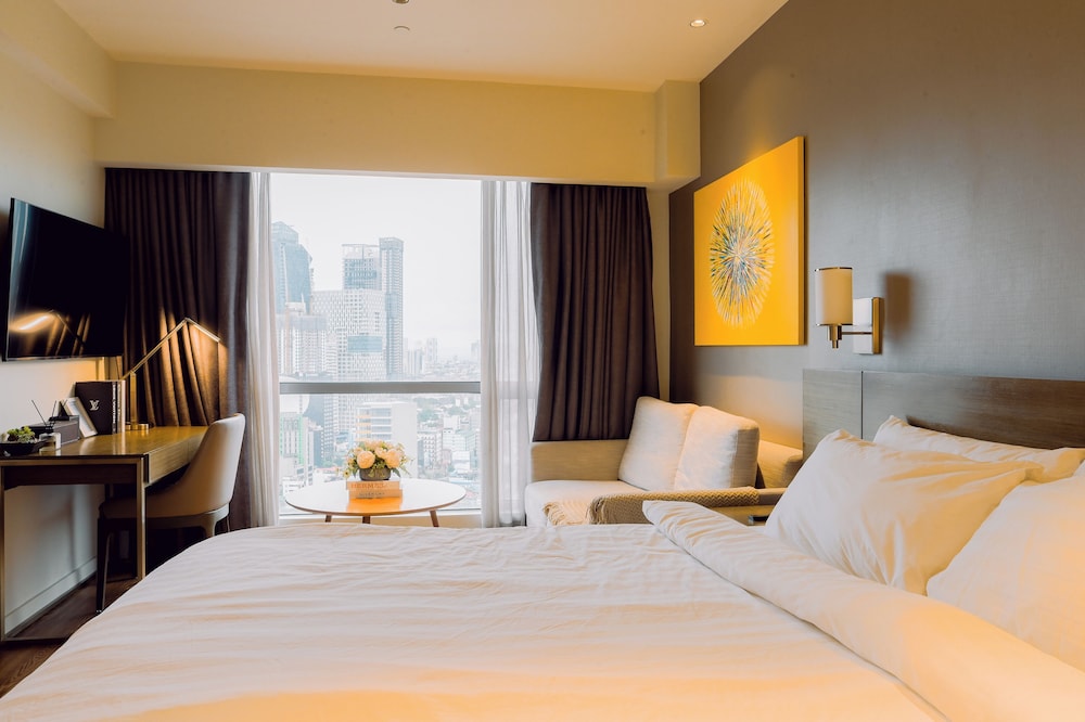 Hotel Residences at Acqua