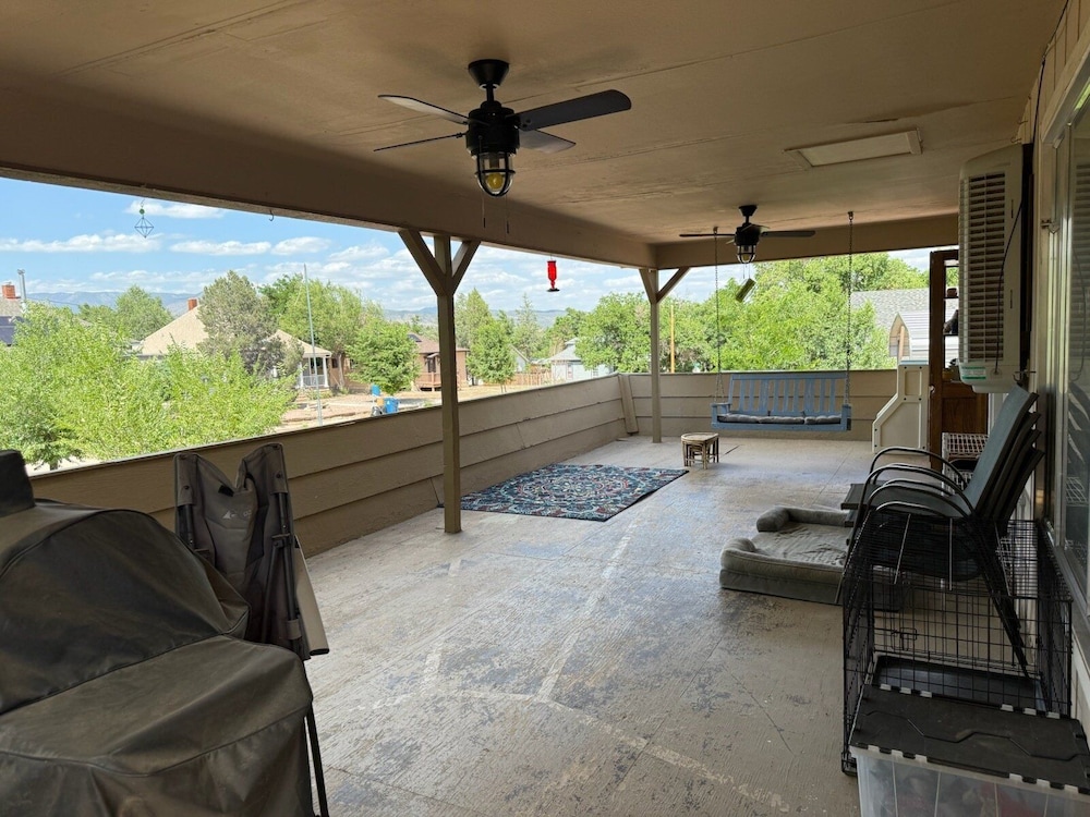 House Of Broken Dove 5 Bedroom Home