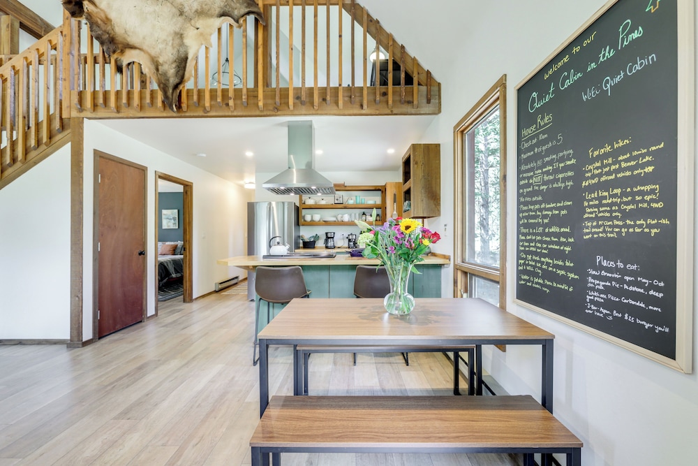 Steps to Crystal River: Hideaway w/ Mountain Views