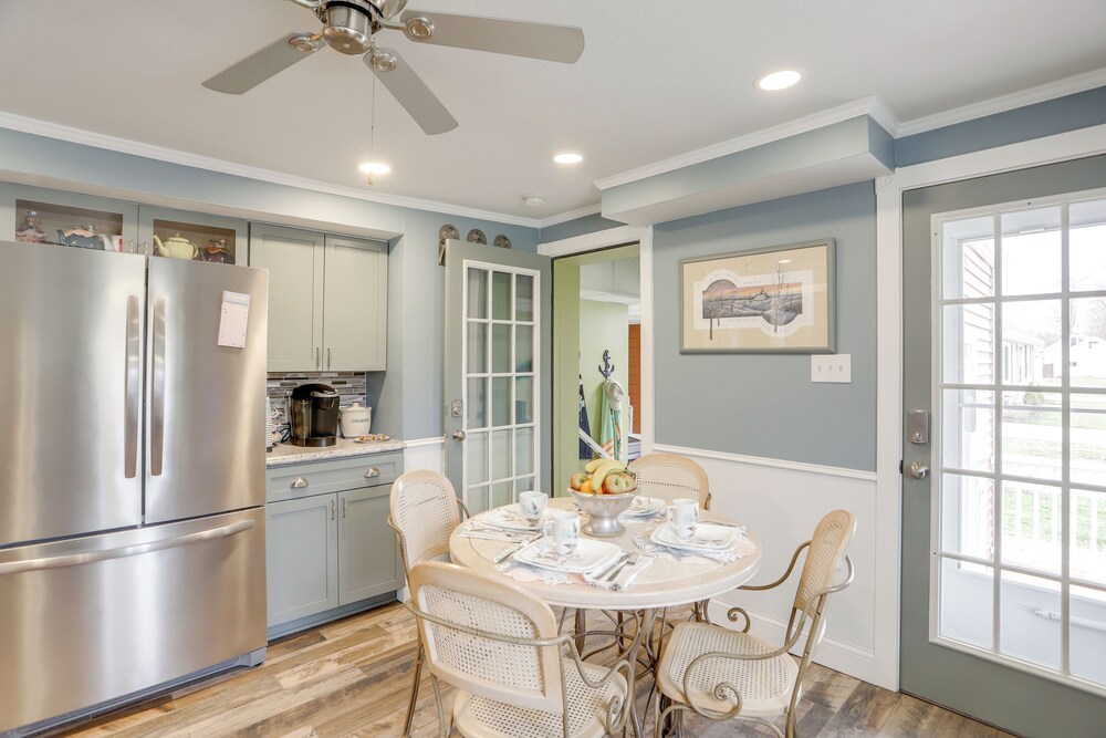 1 Block to Beach: Home w/ Hot Tub in Port Clinton!