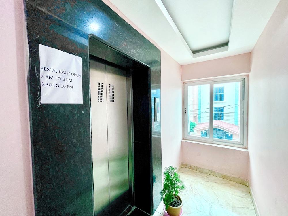 Hotel President Inn -near Temple & Beach