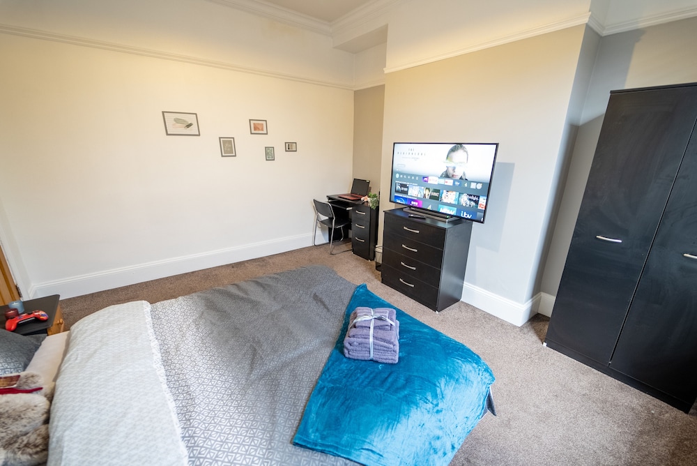 Cosy Room Close to the City view 4