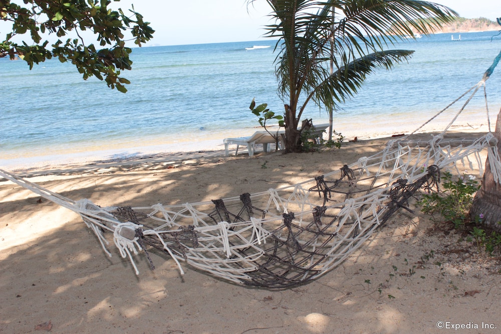 Cashew Grove Beach Resort