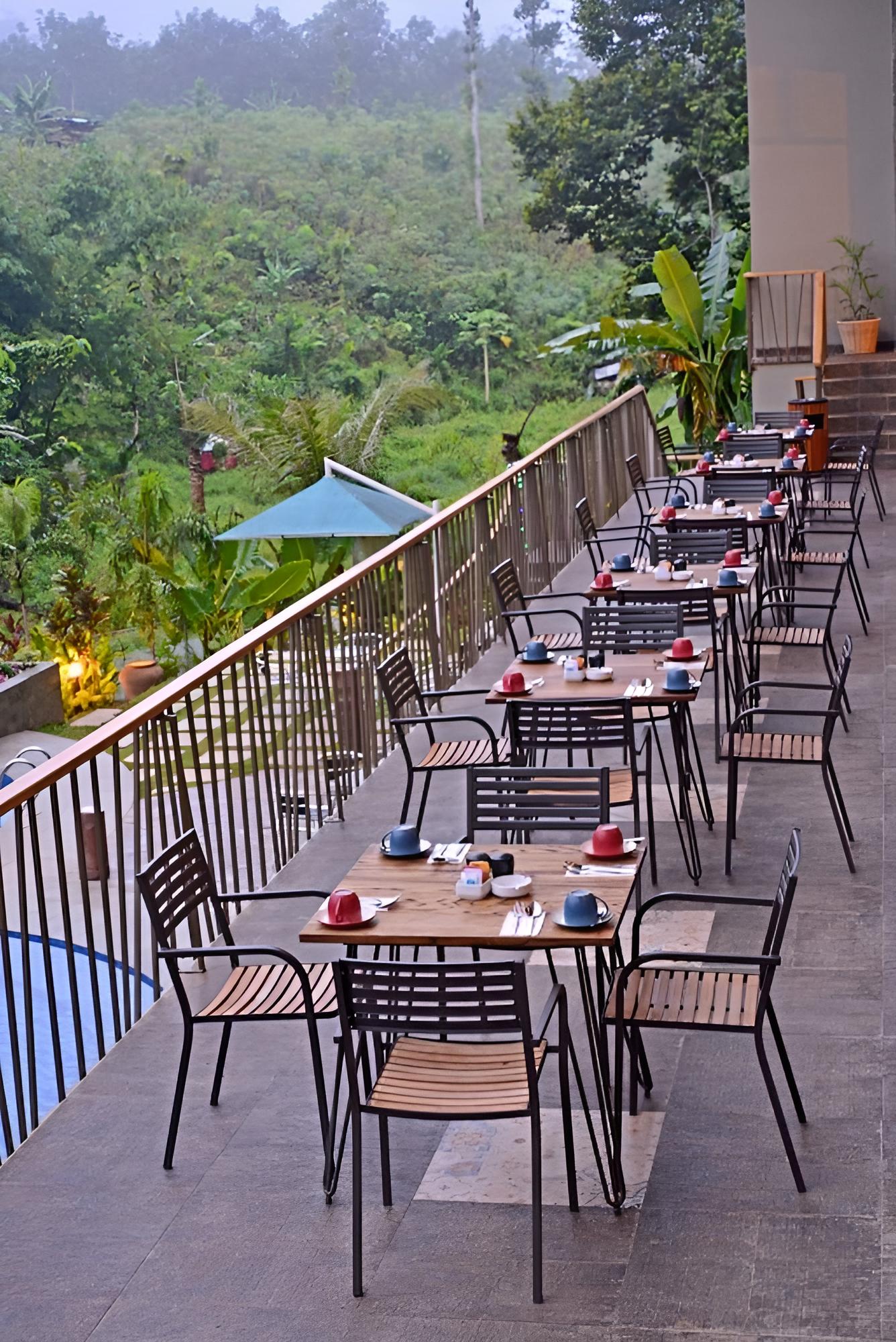 Hotel Dafam Linggau
