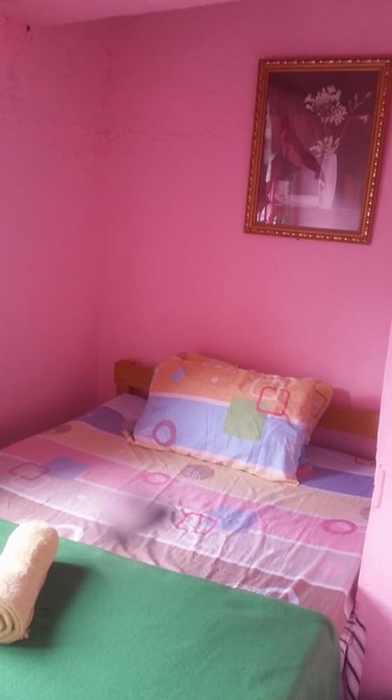 CVNB Bed & Bath - Hostel