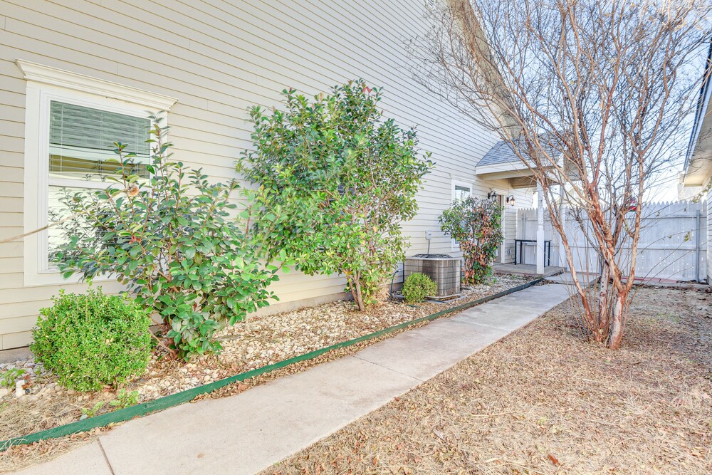 Centrally Located Abilene Home Near ACU & Downtown view 5