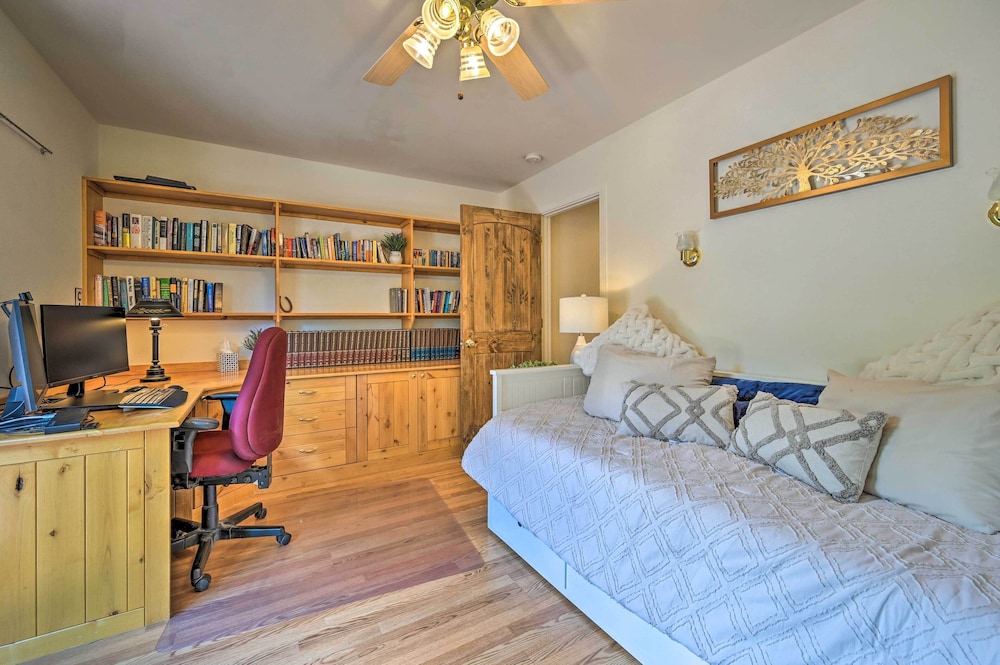 Payson Vacations - Log Cabin in Payson w/ Deck, Mtn  Creek Views - Property Image 5