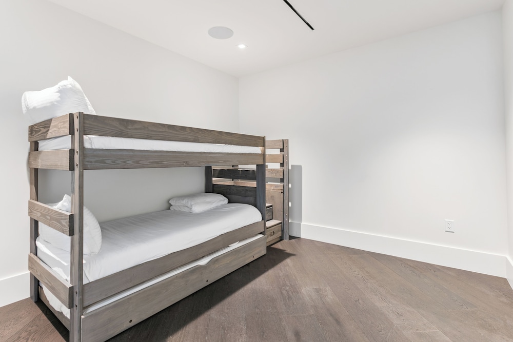 Argent at Deer Valley Resort - Two Bedroom Deluxe #401 2 Condo