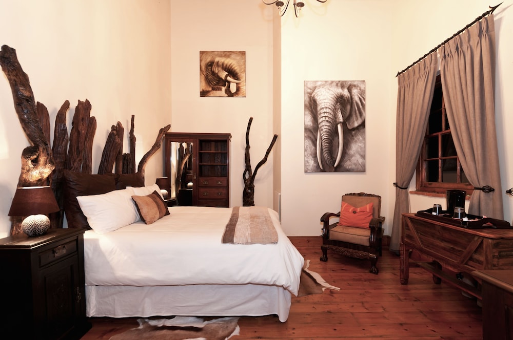 Addo Bush Palace Private Reserve