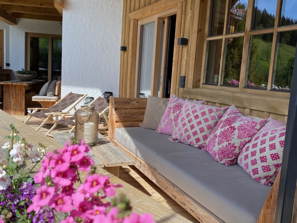 Alluring Family Chalet in Wagrain with Sauna near City Center view 2