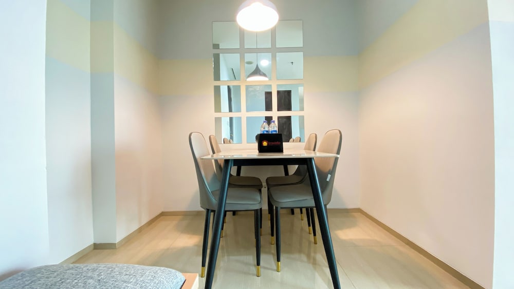 Cozy And Enjoy Living 1Br At Citralake Suites Apartment