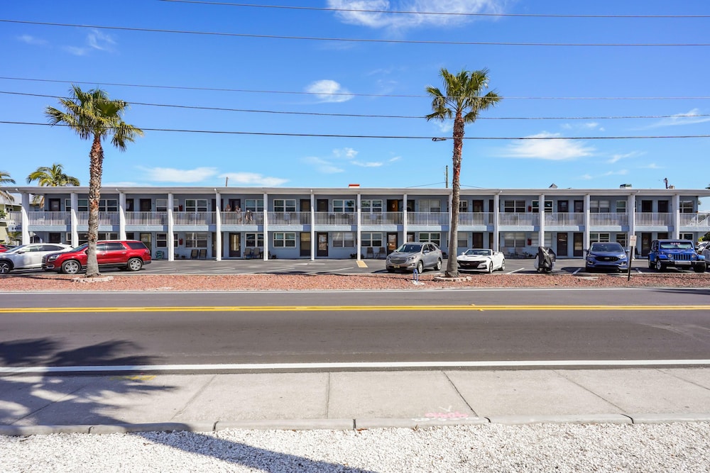 Harbor House 37