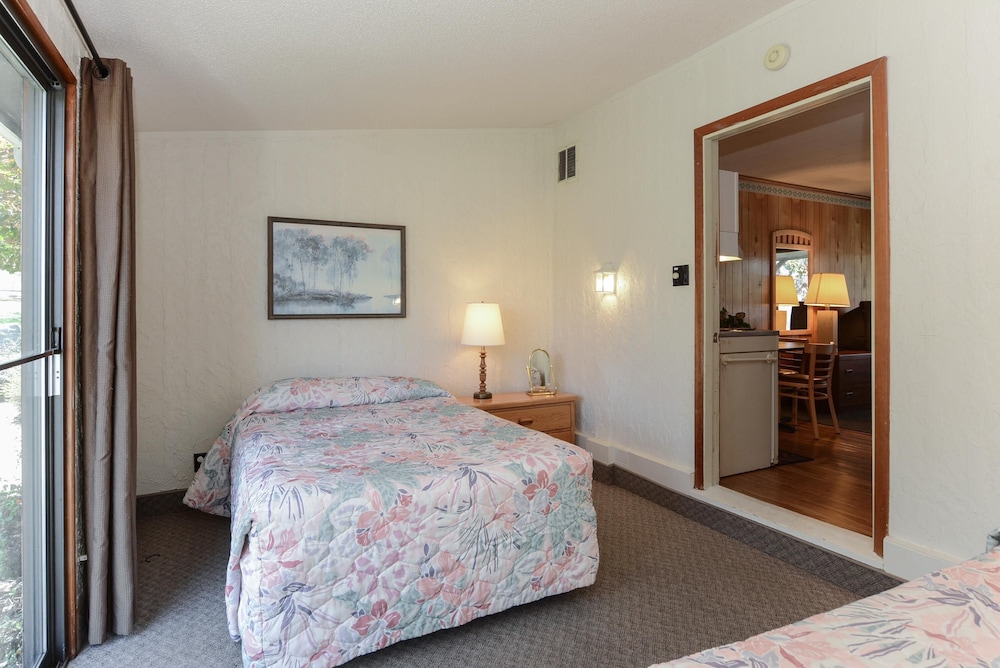Tribesman Resort