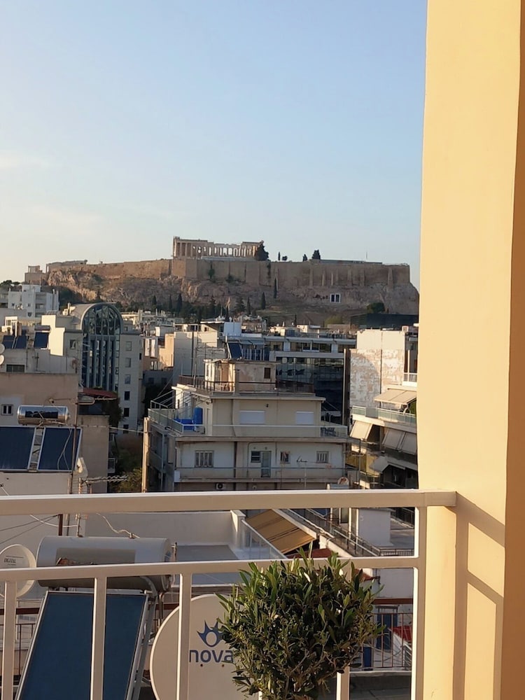 Acropolis Fix