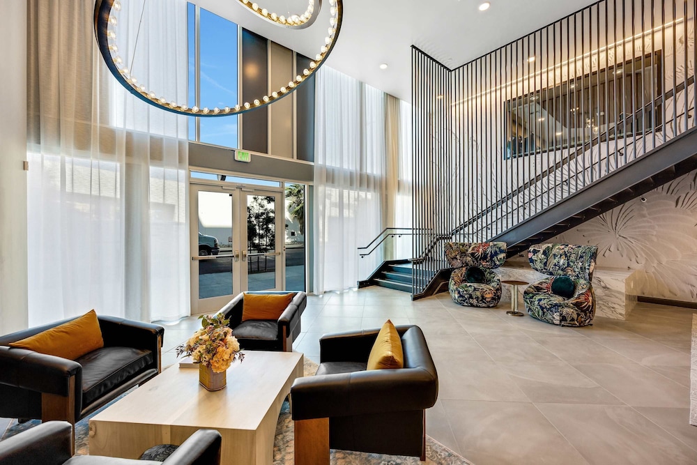 Luxury 2BR by Oneluxstay