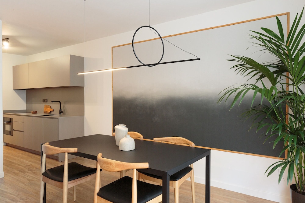 Casanova Apartments By Olala Homes