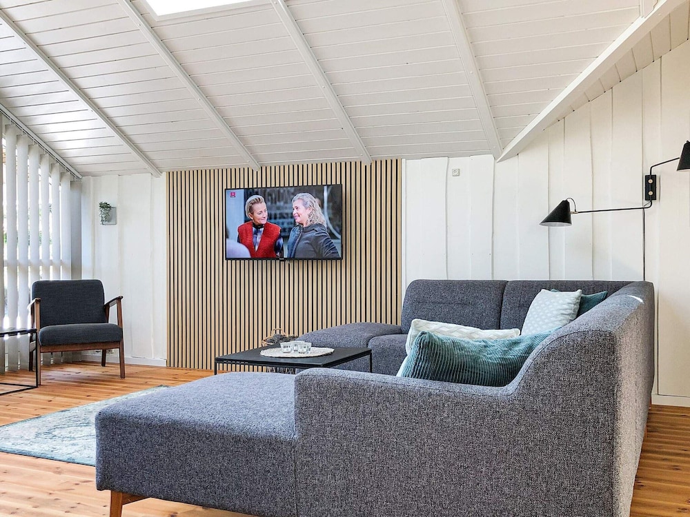 6 Person Holiday Home in Norre Nebel