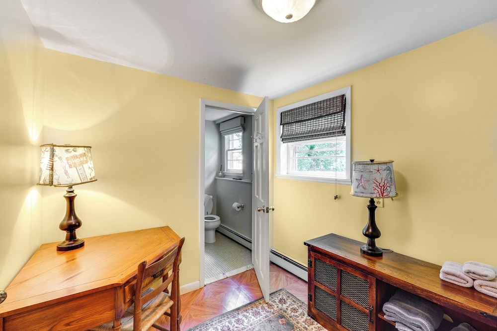 Hudson Valley Horse Farm Retreat in Salt Point - Property Image 8