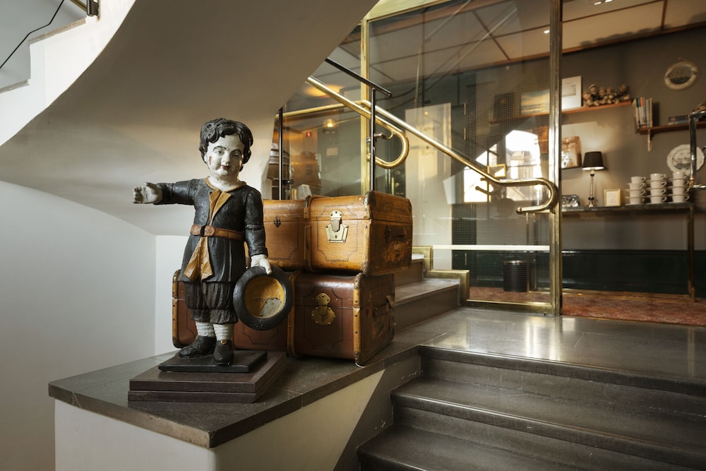 Stockholm Vacations - Victory Hotel - Property Image 7