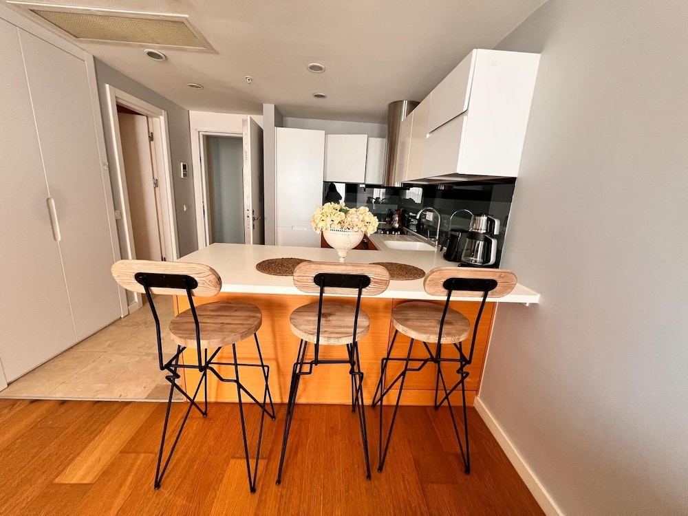 Divan Residence Apartment Rentals
