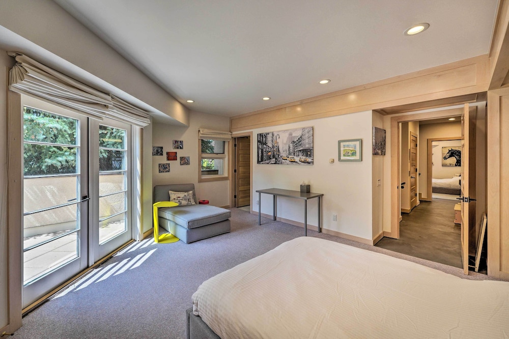 Luxe Ketchum Sanctuary - Walk to Sun Valley!