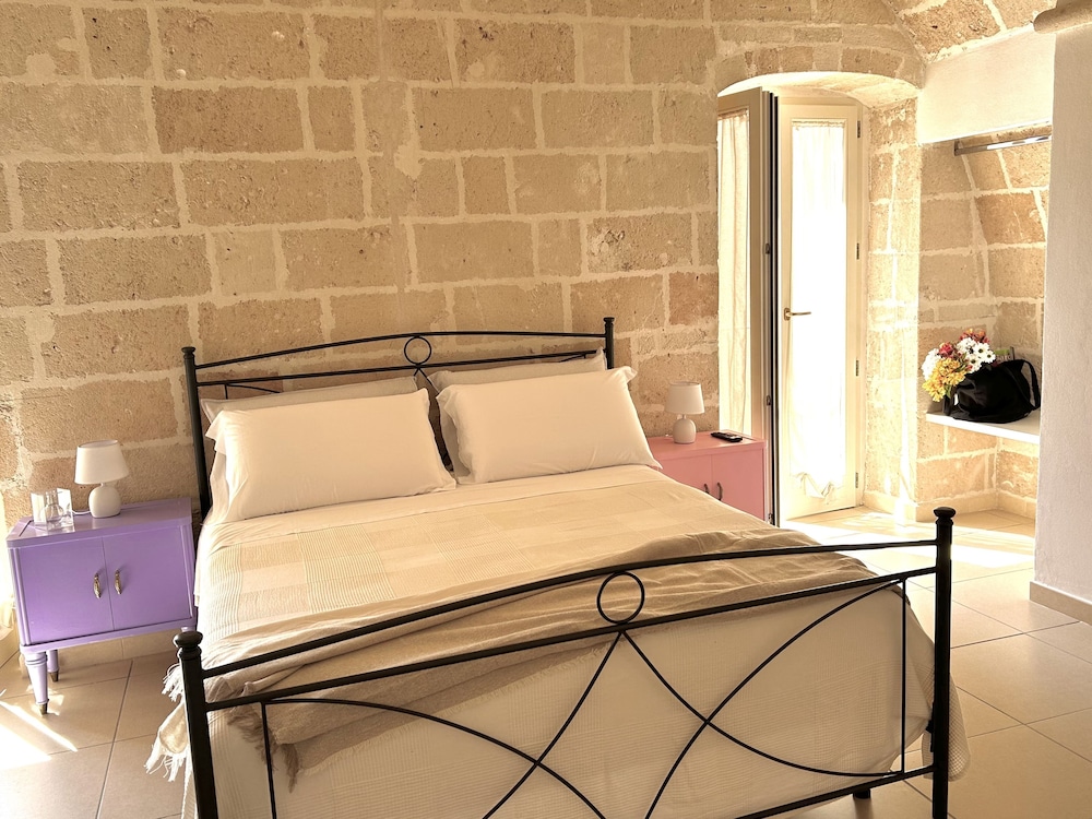 La Vetrana Rooms