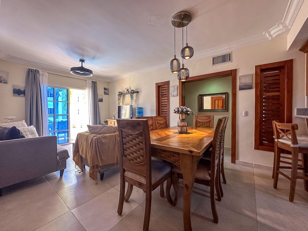 Cozy Apartment Close to the Beach
