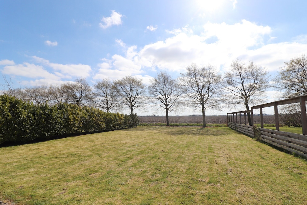 Holiday Home Near Wadden Sea Elfsteden Route