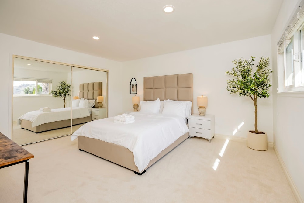 Serene Retreat & Modern Comforts in Rowland Heights